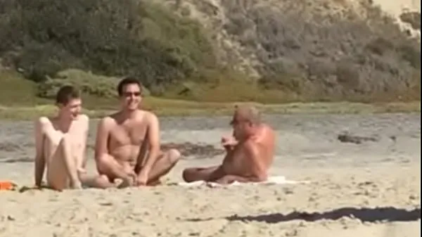 HD Jungs beim Wichsen am FKK-Strand erwischtLaufwerk Tube