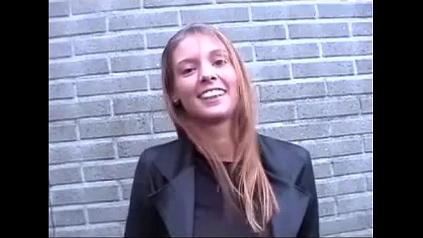 HD Flemish Stephanie fucked in a car (Belgian Stephanie fucked in car asemaputki