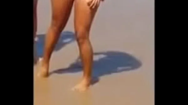 HD Filming Hot Dental Floss On The Beach - Pussy Soup - Amateur Videos meghajtócső