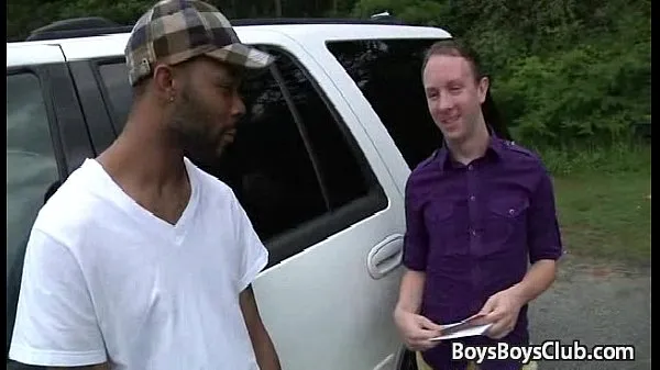 HD BlacksOnBoys - Black Muscular Gay Dude Fucks White Boy 17 أنبوب محرك الأقراص