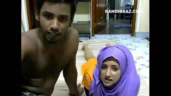 HD muslim indian couple Riyazeth n Rizna private Show 3 ڈرائیو ٹیوب