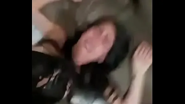 HD Young girl screams for nazi dick schijfbuis