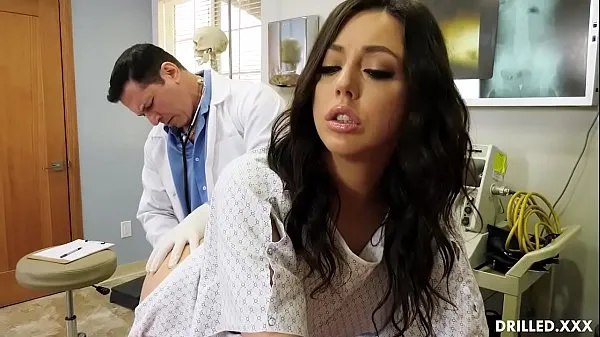 HD Whitney Gets Ass Fucked During A Very Thorough Anal Checkup schijfbuis