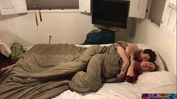 Tubo de unidade HD Madrasta divide cama com enteado - Erin Electra