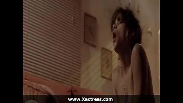 HD Halle Barry licked and fucked ڈرائیو ٹیوب