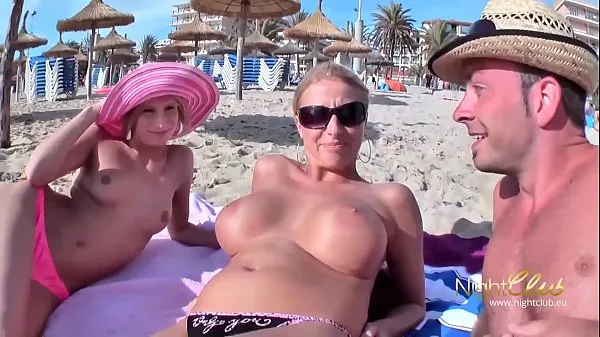 HD German sex vacationer fucks everything in front of the camera disková trubice