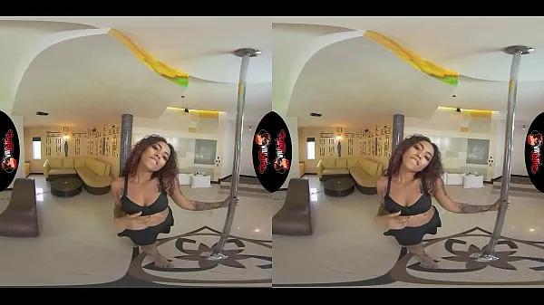 HD VRLatina - Black Latina in Hot 5K VR Sex-stasjonsrør