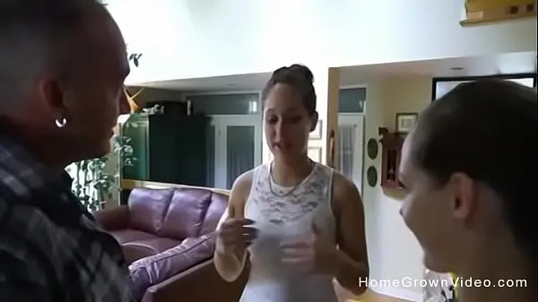 HD Fucking my busty girlfriend and the real estate agent sürücü Tüpü