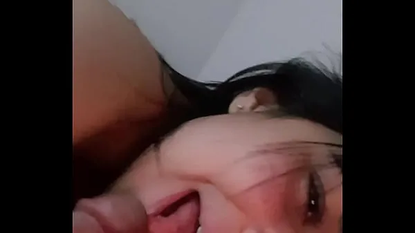 HD GIVES ME GREAT BLOWJOB WHILE I EAT ALL HER PUSSY WHILE PUTTING HER IN MY FACE ổ đĩa ống