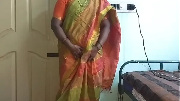 HD Indian desi maid to show her natural tits to home owner-stasjonsrør