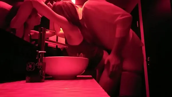 HD Amateur couples fucking at backdoor of club ไดรฟ์ Tube