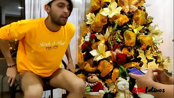 Tubo de unidade HD Meu presente de Natal para um fã foi dar a ele o controle do meu vibrador até eu gozar