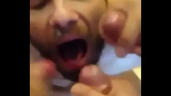 HD Cumming on the face tiub pemacu