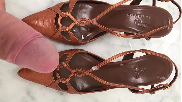 HD Cole Haan shoes cumshot 드라이브 튜브