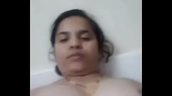 Tube de lecteur HD Manisha gros seins indien bhabhi sur cam