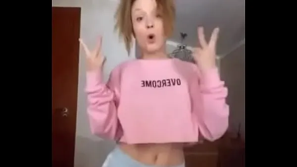 HD Larissa Manoela Hot Dancing elektrónka