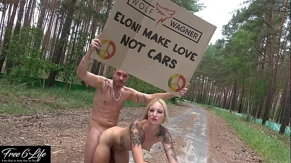 HD Nude protest in front of Tesla Gigafactory Berlin Pornshooting against Elon Musk drive Tube