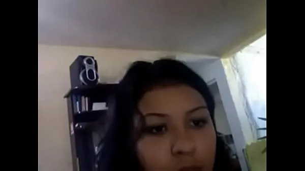 Tubo de unidade HD linda mexicana ... mostrando tudo ... surpreendida pelo papa