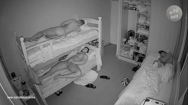 Tubo de unidad HD Cámara oculta real en el dormitorio de los chicos por la noche