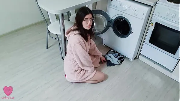HD My girlfriend was NOT stuck in the washing machine and caught me when I wanted to fuck her pussy drive Tube