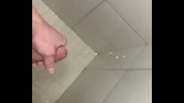 HD Cumming while in the shower ไดรฟ์ Tube