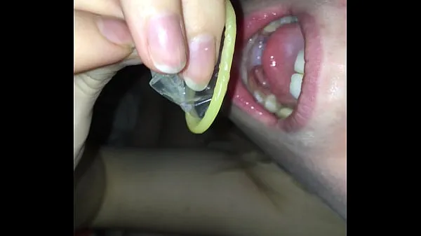 HD swallowing cum from a condom drive Tube