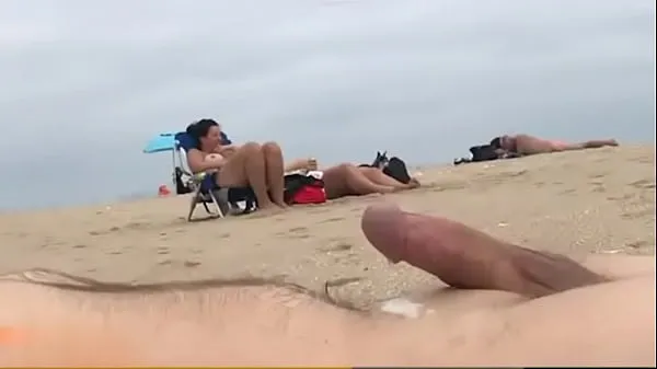 HD Abspritzen am Strand für BabesLaufwerk Tube