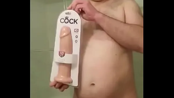 HD Naked Martin Lavallee shows his ten inch gode & compares it with his little cock inside a pink chast drive Tube