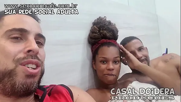 Tubo de unidade HD Bastidores da gravação da primeira vez no porno da mulata novinha de 18 anos da Rocinha perdendo a virgindade anal