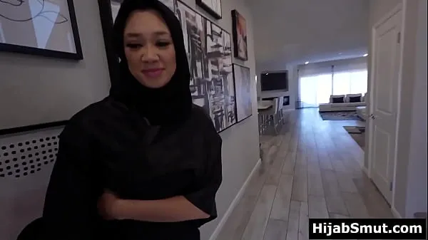 HD Muslim girl in hijab asks for a sex lesson ổ đĩa ống
