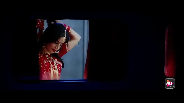 HD Newly married indian girl sex with stranger in train asemaputki