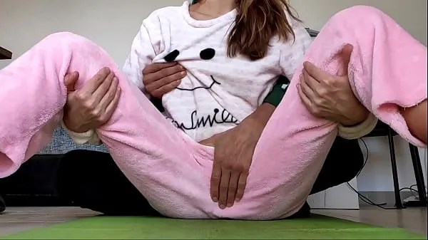 एचडी asian amateur real homemade teasing pussy and small tits fetish in pajamas ड्राइव ट्यूब