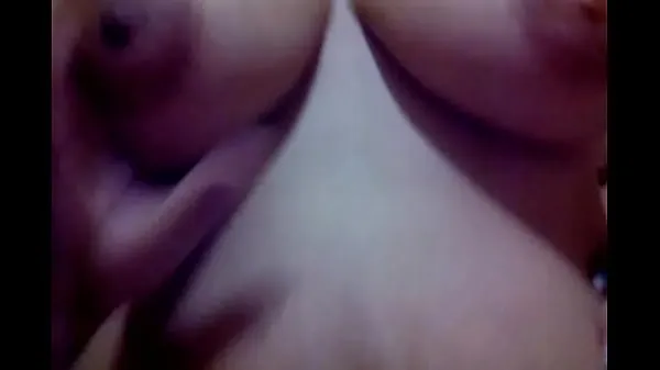 HD Busty mature with young lover 2 أنبوب محرك الأقراص